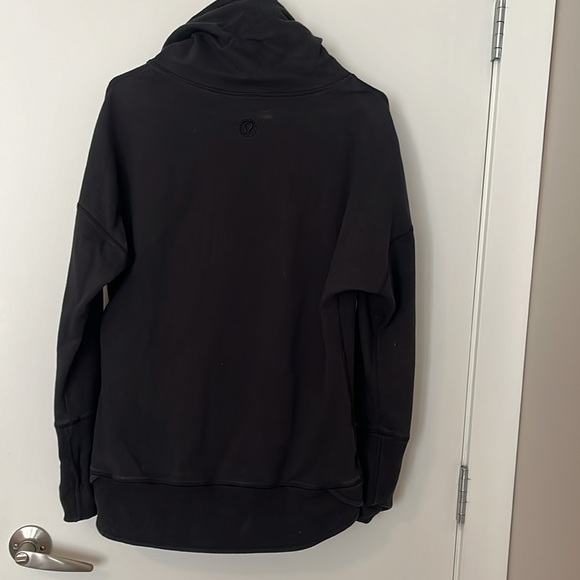 ๐ Lululemon Cowl neck sweater - Picture 2 of 5
